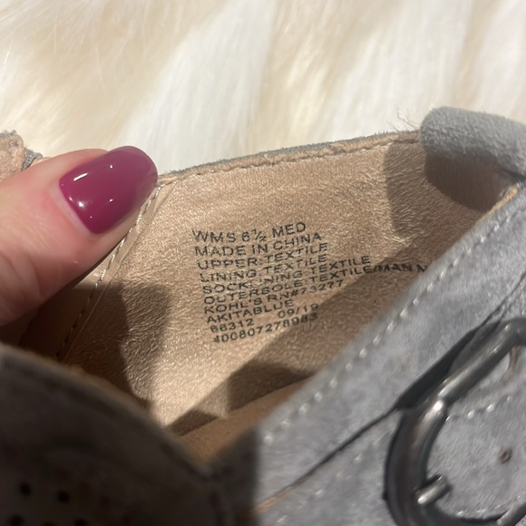 SONOMA BOOTIES - Picture 6 of 7